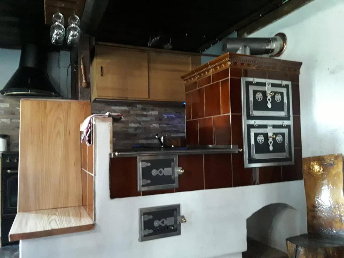 Villa Chaloupka u lišáka Snezne  Esterno foto