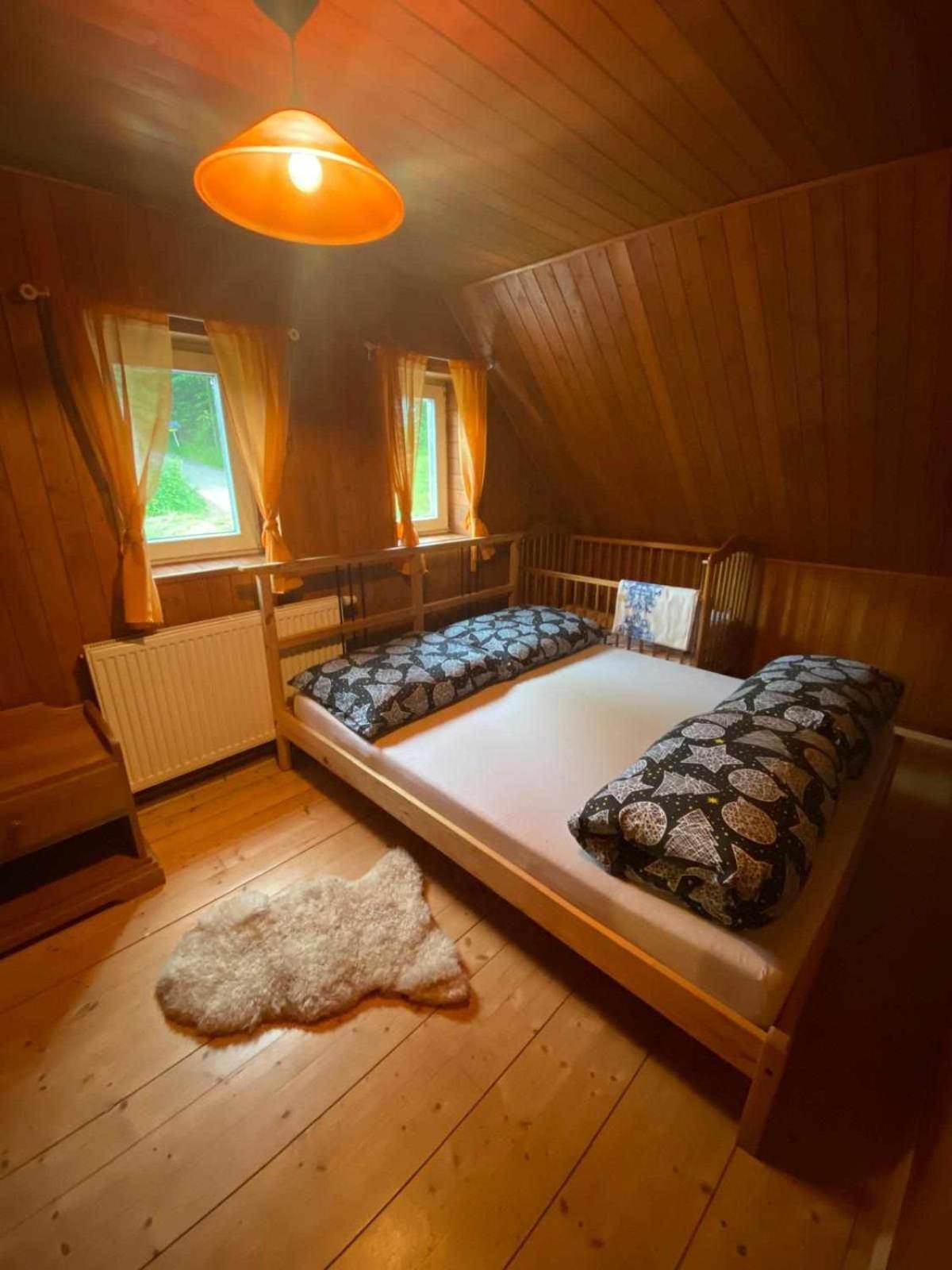 Villa Chaloupka u lišáka Snezne  Esterno foto